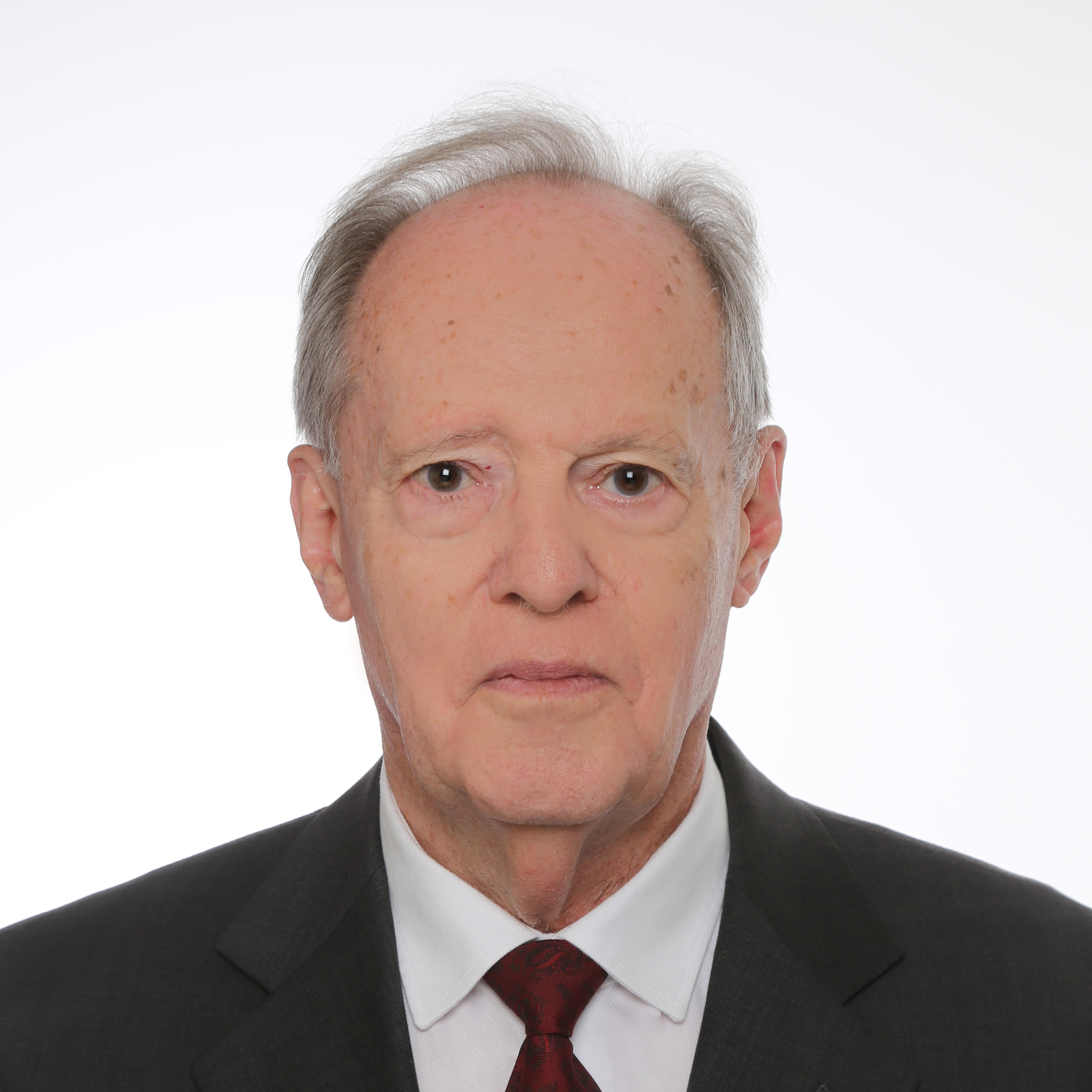 230526 HEP Portrait 3FMU0191_bearbeitet.jpg